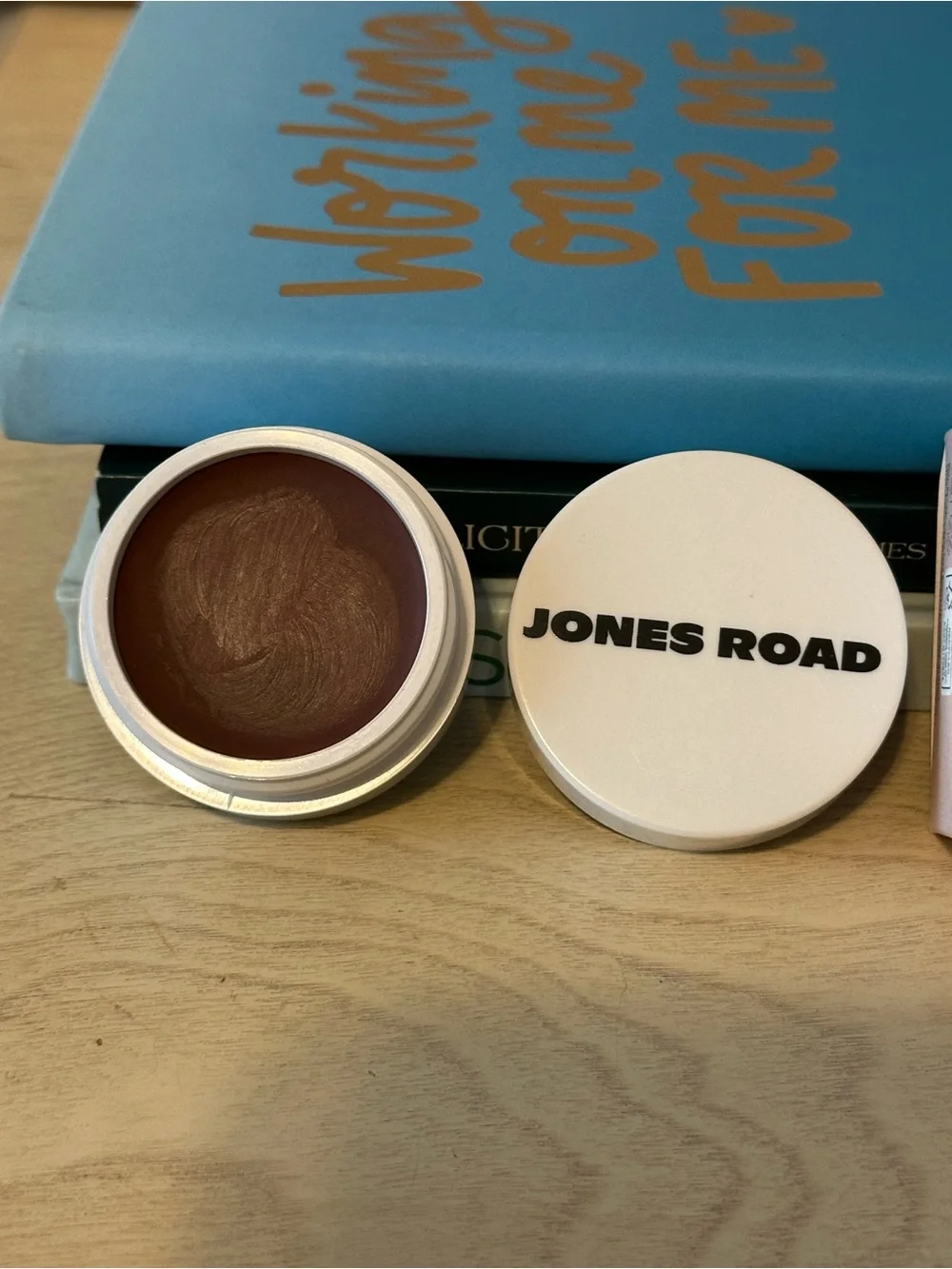 Jones Road Miracle Balm- Cocoa Bronze Shade